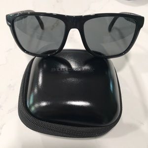 Burberry foldable sunglasses